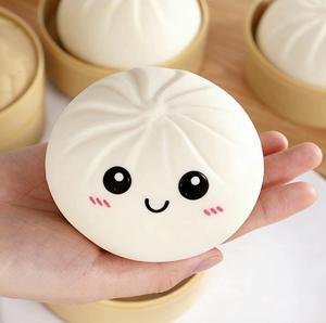 QF QF-BAzi178 Jouet Squishy Réaliste en Plastique en Forme de Chignon avec Expressions de Dessins Animés Anti-Stress à Rebond Lent pour Unisexe de 15 à 60 Ans - Product Image 3