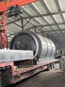 เครื่องรีไซเคิลขยะพลาสติก10 <span class=keywords><strong>TPD</strong></span> เครื่องไพโรไลซิสยางไพโรไลซิสดีไซน์ใหม่ - Product Image 2