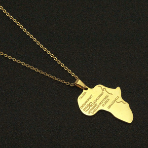 Collar con colgante de mapa de África en acero inoxidable <span class=keywords><strong>Tuku</strong></span> - Product Image 3