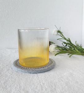 Vaso de chupito trapezoidal de lujo de alta calidad, vaso de cristal estampado Vertical, vasos para beber rodantes inclinables, vaso de whisky Rock - Product Image 5