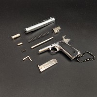 Gantungan Kunci Pistol Mainan Fashion Ringan Berbahan Alloy 1911 dengan Cetakan Letterpress, Skala 1:3, Model Koleksi, Laris Manis