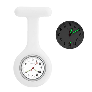 Montre infirmière personnalisée en silicone avec épingle – Montre de poche médicale à clipser pour infirmières, étudiants, promotions en matière de santé - Product Image 4