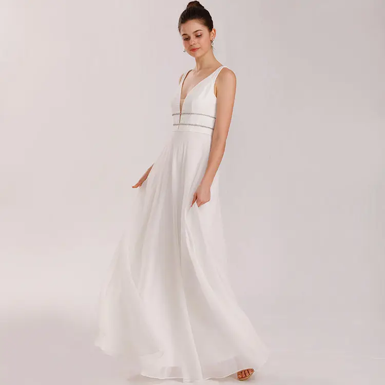 Premium-quality custom-made ivory V-neck and floor-length chiffon beach sleeveless white bridal dress for women