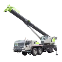 Vente directe de grue montée sur camion d'occasion 95% neuve 100T, moteur Weichai Yuchai, bras télescopique à 6 sections, stock efficace
