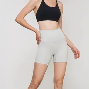 Çıplak Yoga iki parçalı pantolon kadın yaz antibakteriyel kasık egzersiz şeftali popo fitness şortu Yoga pantolon açık