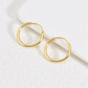 Boucles d'oreilles en acier inoxydable plaqué or chinois pour femmes, accessoires de bijoux les <span class=keywords><strong>moins</strong></span> chers, simples et modernes, vente en gros - Product Image 1