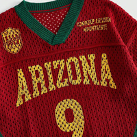 Pulls en tricot de football personnalisés OEM/ODM à manches courtes avec logo brodé en jacquard à lettres |   Fabricant de vêtements en tricot