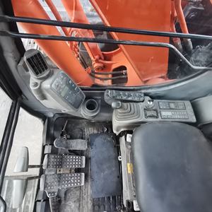 Excavatrice hydraulique d'occasion de 12 tonnes, fabrication japonaise, Hitachi EX120-3/EX120-5/ZX120, sur chenilles, avec moteur et pompe, excellent état - Product Image 4