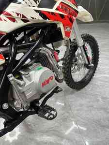Motor Off-Road Huayang TY150 dengan Tenaga Knalpot yang Kuat, Mesin <span class=keywords><strong>150cc</strong></span>, Kecepatan Maksimum 120km/jam - Model Mewah Bekas - Product Image 6
