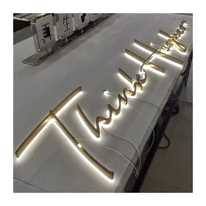 Sinais de metal impermeáveis personalizados, logotipo de sinais de negócios com iluminação led para área externa, letras espelhadas e douradas 3d, luminosa