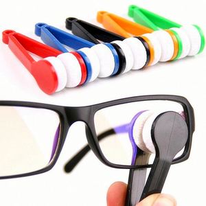 Herramientas de Limpieza de Gafas Portátiles Multifuncionales al por Mayor, Mini Cepillos de Microfibra para Limpiar Lentes - Product Image 1