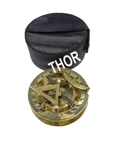 Náutico West London 3 pulgadas latón reloj de sol brújula Digital deportes únicos Camping turismo fácil bolsillo caja de cuero negro incluido - Product Image 1