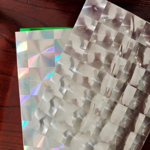 <span class=keywords><strong>Film</strong></span> en rouleau d'emballage en feuille d'impression personnalisée au laser <span class=keywords><strong>Film</strong></span> souple métallisé translucide pour l'emballage alimentaire étanche à l'humidité - Product Image 2