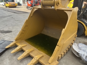 Excavatrice CAT 345GC d'occasion avec godet standard de 2,41 m³, composants d'origine, faible coût d'entretien, équipement de construction lourd. - Product Image 5
