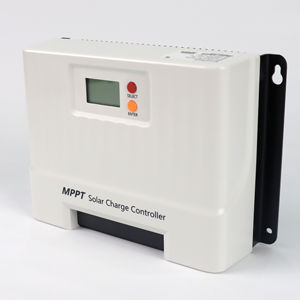 Contrôleur de <span class=keywords><strong>chargeur</strong></span> <span class=keywords><strong>solaire</strong></span> MPPT de haute qualité Tension d'identification automatique 24v 12V 20A - Product Image 1