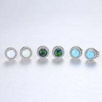 Boucles d'oreilles tendance en argent sterling 925 avec opale verte et blanche taille princesse et zircone cubique ronde pour femme
