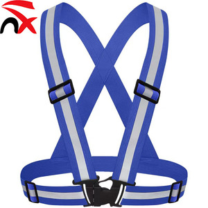 Gilet réfléchissant très vendu pour la course à pied, équipement de sécurité haute visibilité avec sangles réglables pour le cyclisme nocturne, la randonnée et la marche - Product Image 5