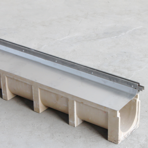 Canaleta de Drenaje de Hormigón Polímero <span class=keywords><strong>con</strong></span> Cubierta Estampada Prefabricada en Forma de U de Diseño Moderno - Product Image 2