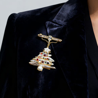 Collier pendentif en perle d'eau douce Biwa en forme d'étoile de sapin de Noël, bijoux Muses, élégant et luxueux, broche pour femme