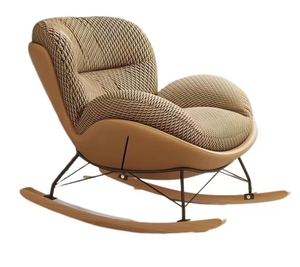 Fauteuil à bascule moderne en tissu texturé avec design ergonomique et structure métallique, chaise longue confortable pour salon ou chambre d'enfant - Product Image 1