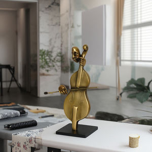 Escultura de Arte Abstracto figura cobriza escultura regalo violonchelista tema musical recuerdo estatuas de resina para oficina Hotel hospitalidad - Product Image 1