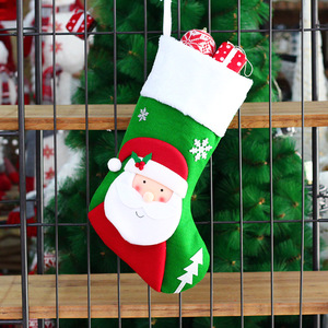Chaussettes de Noël brodées, douces et décoratives pour Noël - Product Image 3