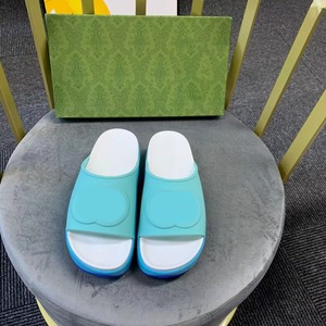 2026 New Retro Luxury Thick Sole Platform Slippers <b>for</b> Women Outdoor <b>Beach</b> Non-Slip Chunky Slide Fashion Unisex Couple <b>Shoes</b> - Product Image 4