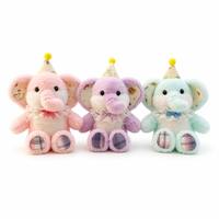 Vente en gros usine : Peluche Éléphant Rembourrée de 8 Pouces - Poupée Animale en Velours Doux de Haute Qualité pour Cadeau Enfant et Prix de Machine à Pinces