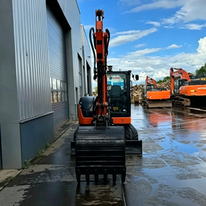 Excavadora de cadenas ZX65 de 6.5 toneladas, potente para excavación en el desarrollo de terrenos de huertos - Product Image 3