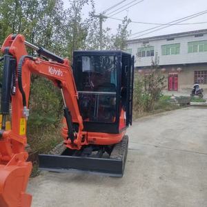 Mini-excavatrice haute efficacité de 2 tonnes d'occasion, fabriquée au Japon, excavatrice à chenilles, moteur Kubota, pompe hydraulique Shimadzu - Product Image 2