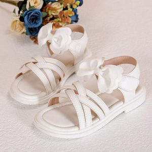 Nouvelles sandales d'été pour filles, mode tendance, plage, douces, antidérapantes, design princesse, sandales d'extérieur pour enfants - Product Image 1