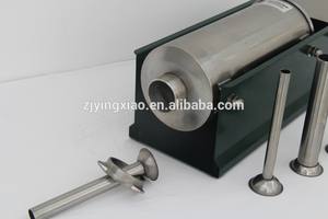 Machine à farcir les saucisses manuelle commerciale Yingxiao 5L / Machine à fabriquer des saucisses au <span class=keywords><strong>meilleur</strong></span> prix - Product Image 3