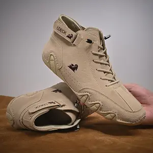 Vendita calda nuovi stili scarpe Casual di grandi dimensioni 50 scarpe alte e basse in vera pelle scarpe di tendenza alla moda stivali Martin Unisex