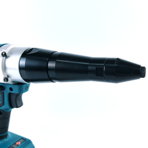 Pistola Remachadora de Impacto Inalámbrica OEM 21V 6.0Ah con Batería de Iones de Litio, Remachadora Eléctrica para Acero Inoxidable, Pistola para Extraer Tuercas - Product Image 4