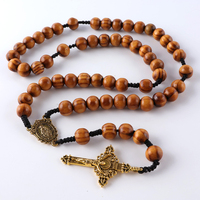Chapelet perlé en bois avec croix plaquée or et collier de chapelet de prière catholique