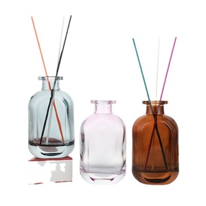 Lujo 50ml 100ml 150ml y 200mL Vidrio esmerilado transparente a rosa para difusor de láminas Barras de botellas Sellado de tapa de rosca para el cuidado de la piel Seru - Product Image 3