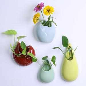 Wholesale Indoor and Outdoor Ceramic Hanging Flower Pots for Water Living Succulent Plants <strong>Cheap</strong> Supplier for Home Use <strong>Planters</strong> - Product Image 5