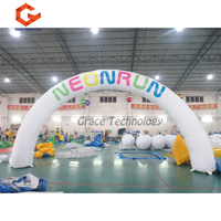 Arche gonflable d'éclairage LED en PVC 8m arc d'entrée changeant de couleur pour la décoration de fêtes de mariage et d'événement