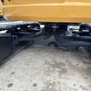 Mini-excavatrice sur chenilles d'occasion Cat301.7 de 1,7 tonne, modèle 2022, en excellent état (moteur, boîte de vitesses, pompe), vente chaude à prix réduit - Product Image 5