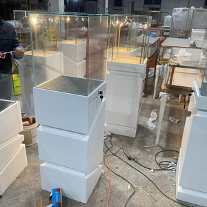 Vetrina Espositiva MASTER Boutique Dorata per <span class=keywords><strong>Gioielli</strong></span>, Vetrina per <span class=keywords><strong>Gioielli</strong></span>/Orologi/Articoli <span class=keywords><strong>di</strong></span> Lusso con Illuminazione LED - Product Image 1