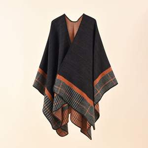 Vente en gros de derniers ponchos <span class=keywords><strong>d</strong></span>'hiver 2025 Cape châ<span class=keywords><strong>le</strong></span> marque grande taille automne hiver chaud réversible poncho avant ouvert pour femmes - Product Image 2