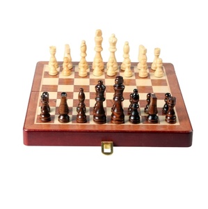 Juego de ajedrez de madera con piezas y caja de ajedrez, hecho en China 1017 - Product Image 1