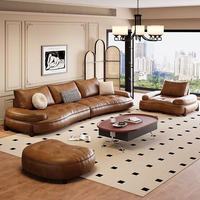 Vintage Braunes Italienisches Gerades Ledersofa Breiter Sitz Gepolstertes Ledersofa für Wohnzimmer Haushaltsmöbel