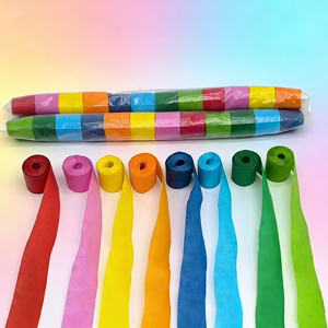 Guirnaldas de Papel Crepé de Colores Vibrantes, Resistentes a la Decoloración, para Fiestas de Cumpleaños y Celebraciones de Carnaval - Product Image 4