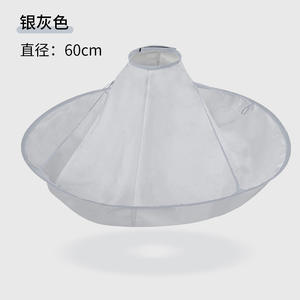 Capa de peluquería de 70 cm, antiadherente, para cortar el cabello uno mismo, estilo gris con cordón - Product Image 2