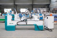 Torno de Madera CNC de Alta Precisión MS-1530-4S con Sistema de Lubricación Automática para Piezas Decorativas de Madera
