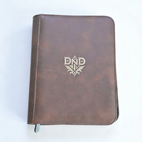 Personalisierter Lasergravierter 4-Taschen-Sammelkartenordner mit Reißverschluss TCG-Kartenalbum Sammelkartenhalter für Großhandel OEM ODM