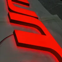 Lettres lumineuses LED 3D personnalisées avec halo, en acier inoxydable brossé SUS304, enseignes rétroéclairées pour logo mural d'entreprise et branding