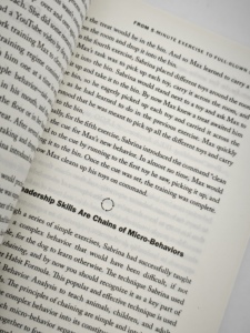 Libro Novedoso: The Leader Habit - Encuadernación Perfecta, Papel Offset, Tapa Blanda - Product Image 5