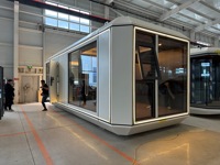 Capsule spatiale préfabriquée de luxe de 20 pieds à deux étages en structure légère en acier, étanche, avec installation rapide